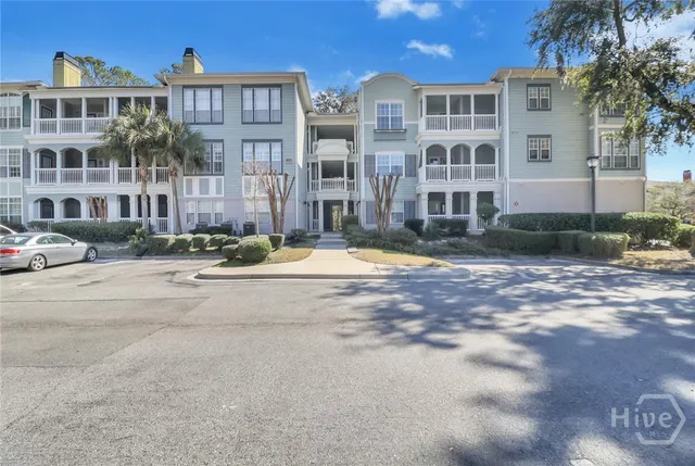 $1,700 | 1313 Whitemarsh Way, Savannah, GA 31410