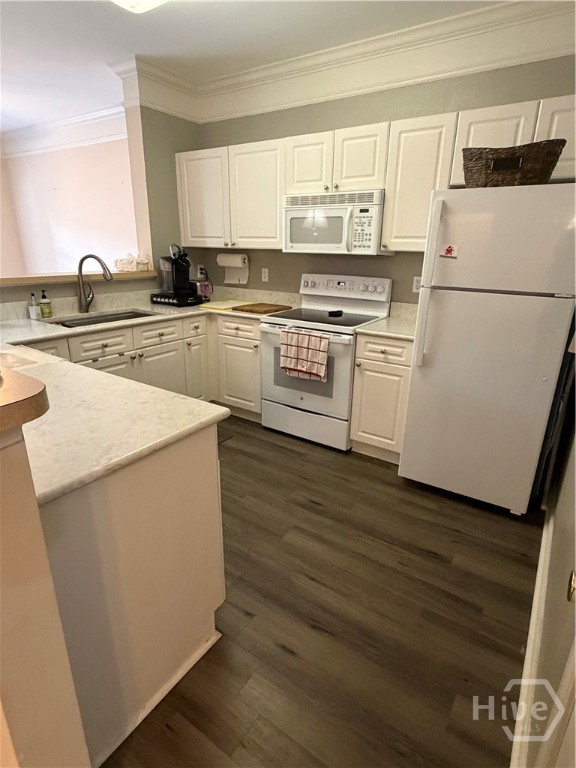 1313 Whitemarsh Way Savannah, GA 31410 - Photo 5 of 21