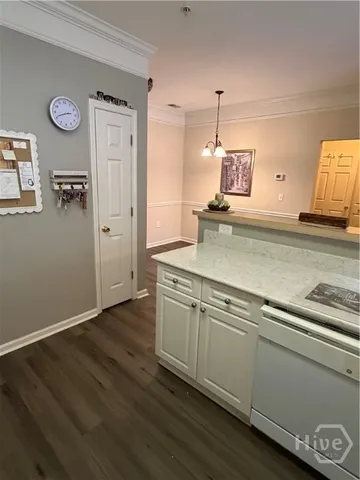 $1,700 | 1313 Whitemarsh Way, Savannah, GA 31410