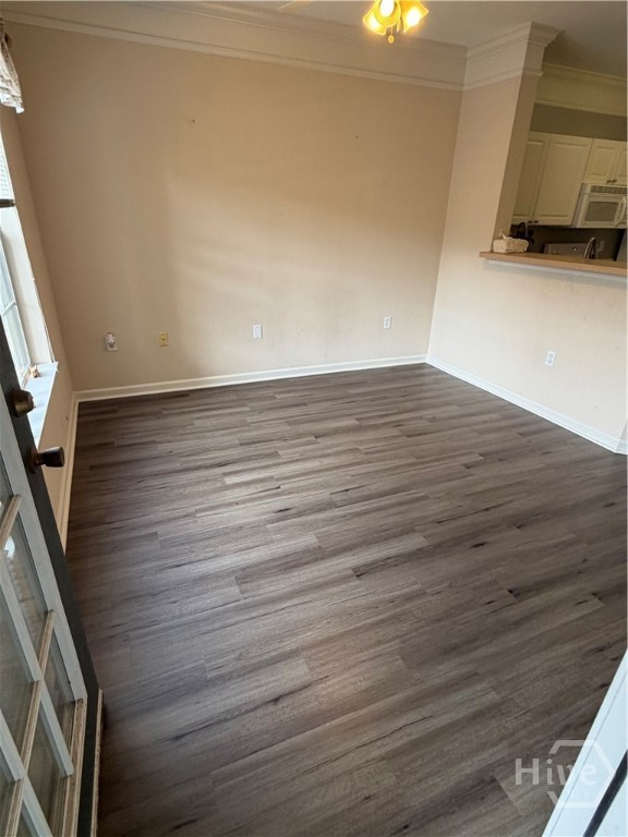 1313 Whitemarsh Way Savannah, GA 31410 - Photo 10 of 21