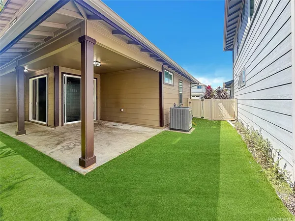$1,255,000 | 91-1104 Hokua Street, Ewa Beach, HI 96706