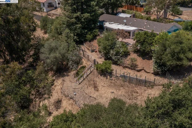 $2,425,000 | 19394 Bainter Avenue, Los Gatos, CA 95030
