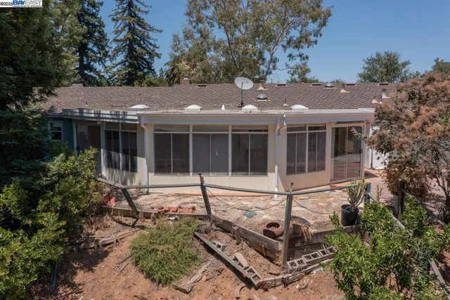 $2,425,000 | 19394 Bainter Avenue, Los Gatos, CA 95030