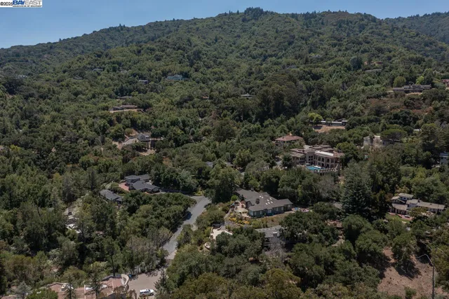 $2,425,000 | 19394 Bainter Avenue, Los Gatos, CA 95030