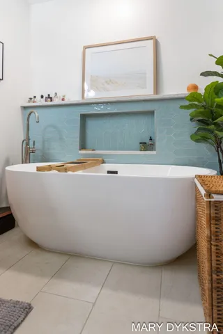 $729,000 | 145 Bay Meadows Drive, Holland, MI 49424