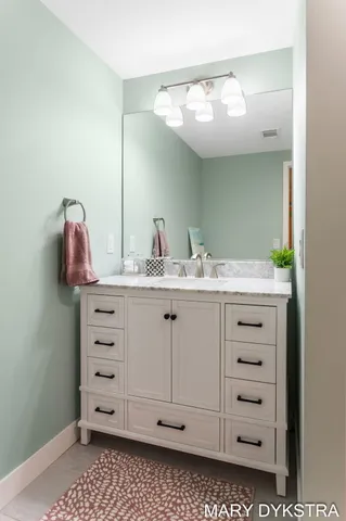 $729,000 | 145 Bay Meadows Drive, Holland, MI 49424