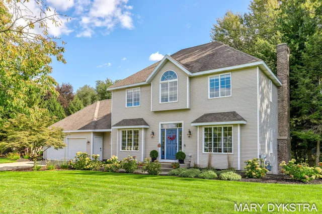 $729,000 | 145 Bay Meadows Drive, Holland, MI 49424