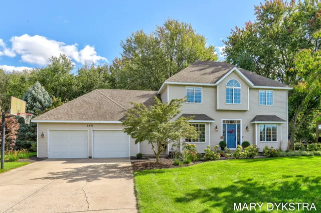 $729,000 | 145 Bay Meadows Drive, Holland, MI 49424