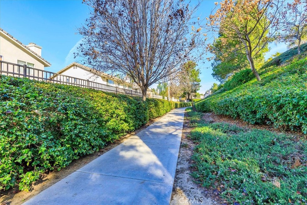 43115 Corte Landeros Temecula, CA 92592 - Photo 33 of 42 a view of a pathway with a park
