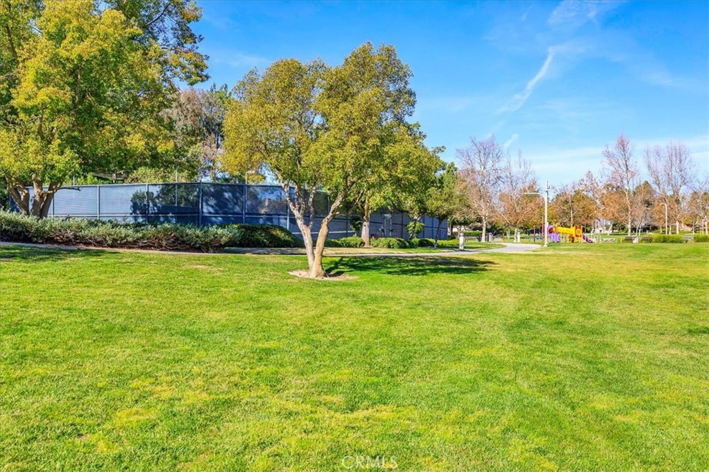 43115 Corte Landeros Temecula, CA 92592 - Photo 36 of 42 a view of a park with large trees