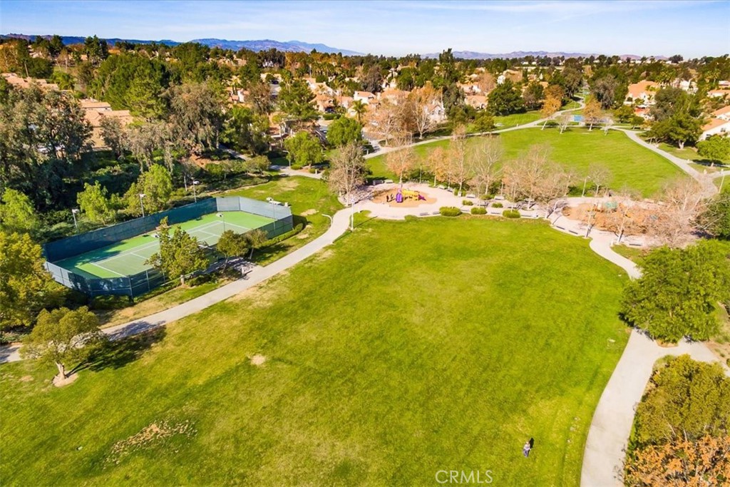 43115 Corte Landeros Temecula, CA 92592 - Photo 39 of 42 a view of an ocean view