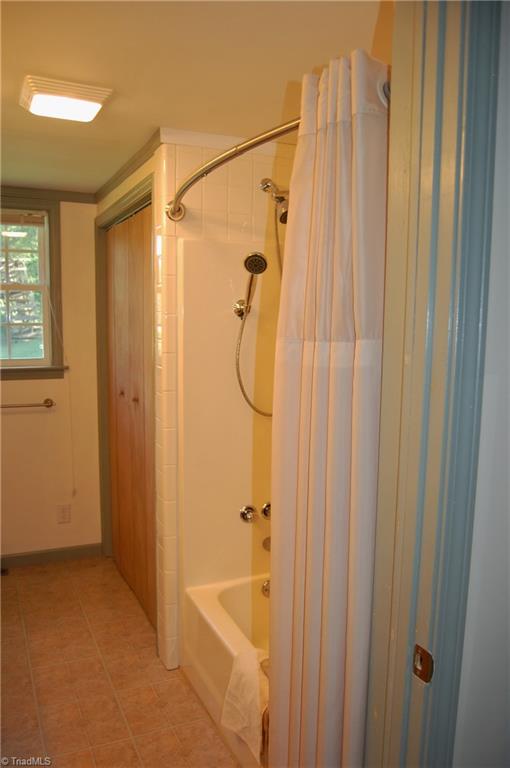 1395 Smothers Road Madison, NC 27025 - Photo 22 of 25