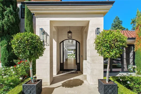 $16,999,000 | 4 Inverness Lane, Newport Beach, CA 92660