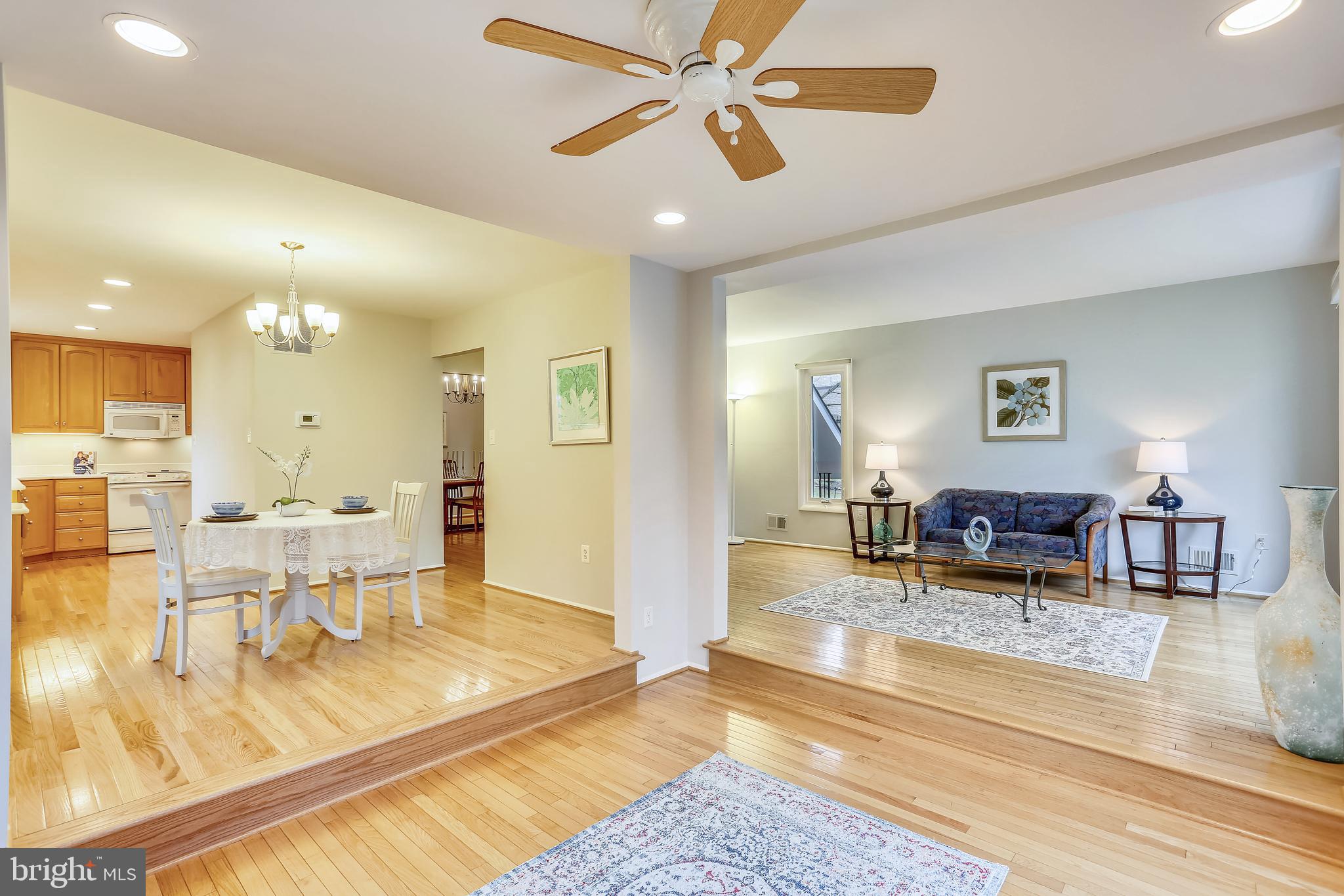 1960 Dundee Road Rockville, MD 20850 - Photo 7 of 29