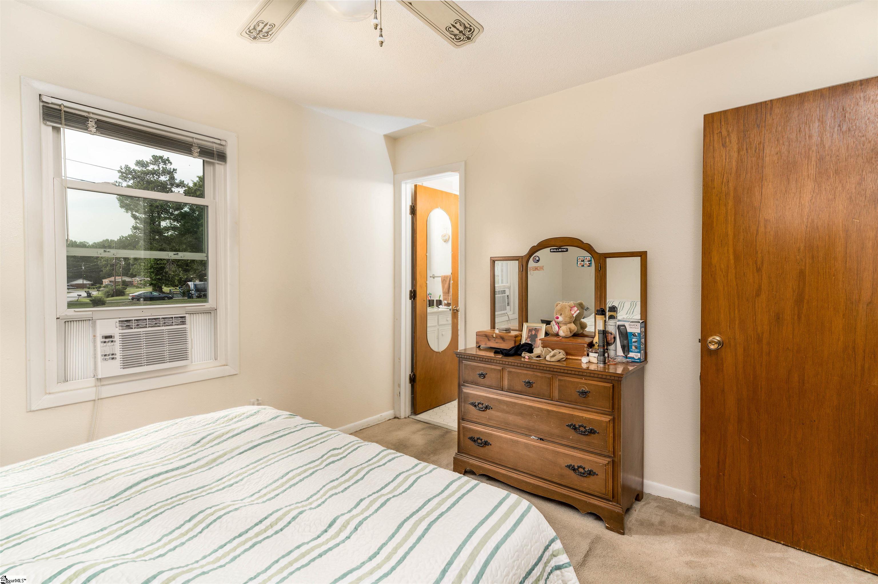 104 State Rd S-24-575 Ninety Six, SC 29666 - Photo 12 of 20 Gallery Image 12