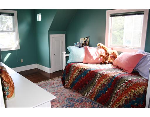 10 Wheatfield Cove Road Narragansett, RI 02882 - Photo 20 of 22 Bedroom.