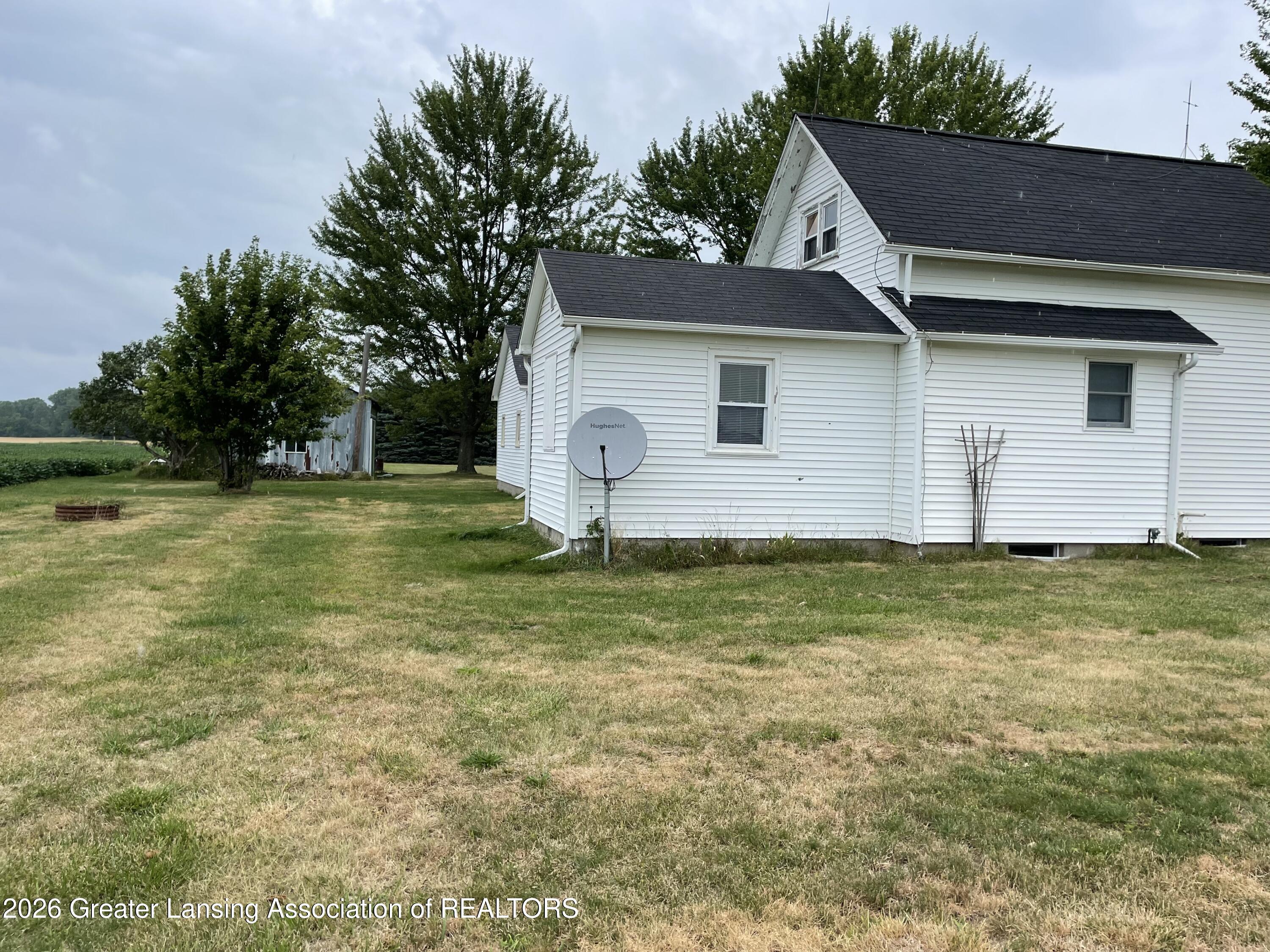 5801 North Kerby Road Owosso, MI 48867 - Photo 6 of 19 IMG_1606