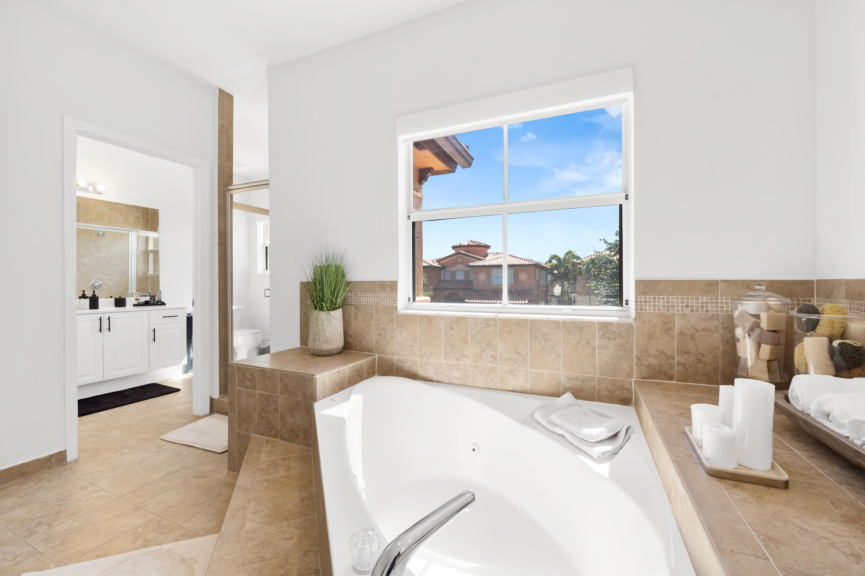 2760 Southwest 156th Place Miami, FL 33185 - Photo 23 of 55 DSC_9567