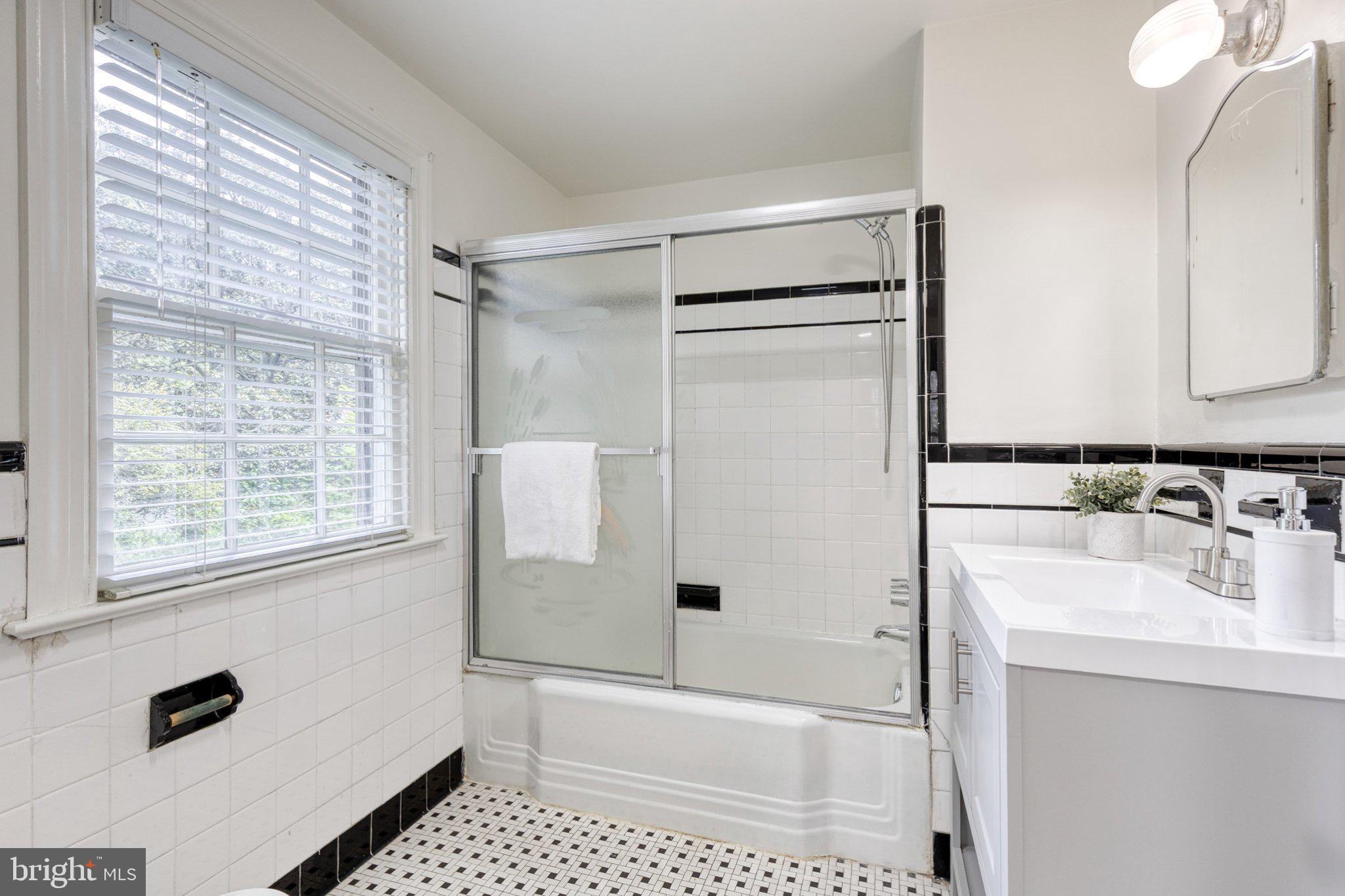 4606 Drexel Road College Park, MD 20740 - Photo 32 of 39 Gallery Image 32
