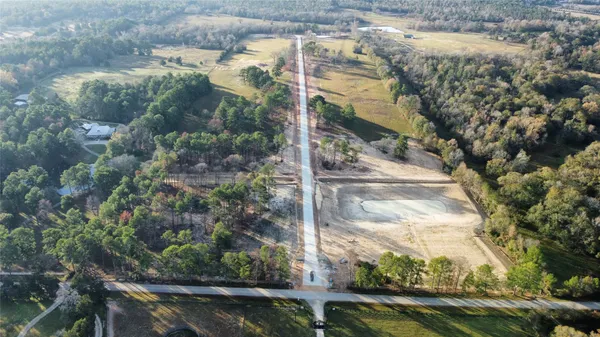 $230,000 | 15433 Highlander Court, Montgomery, TX 77356