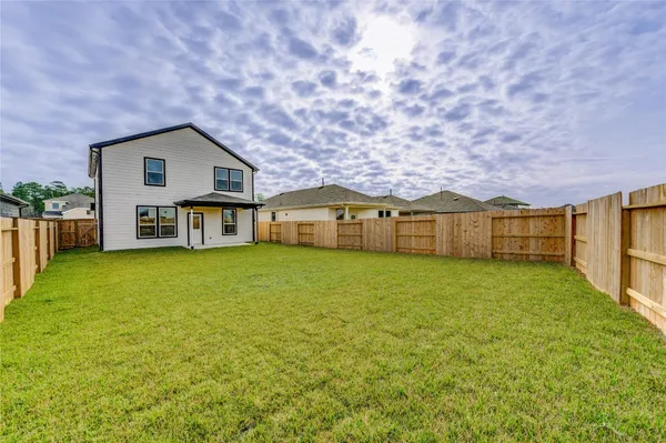 $2,000 | 16132 Sepia Manor Street, Willis, TX 77378