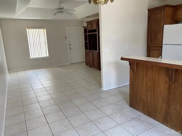 $975 | 2004 Angus Street, Mission, TX 78572