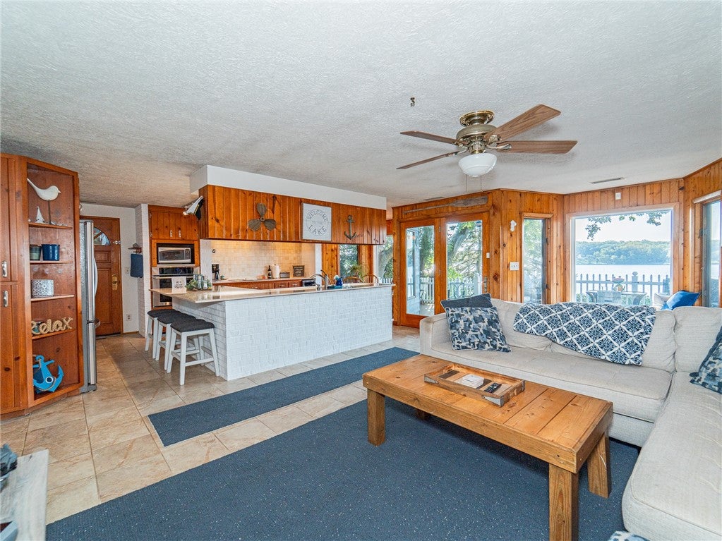 4271 East Lake Shore Drive Decatur, IL 62521 - Photo 20 of 32 Gallery Image 20