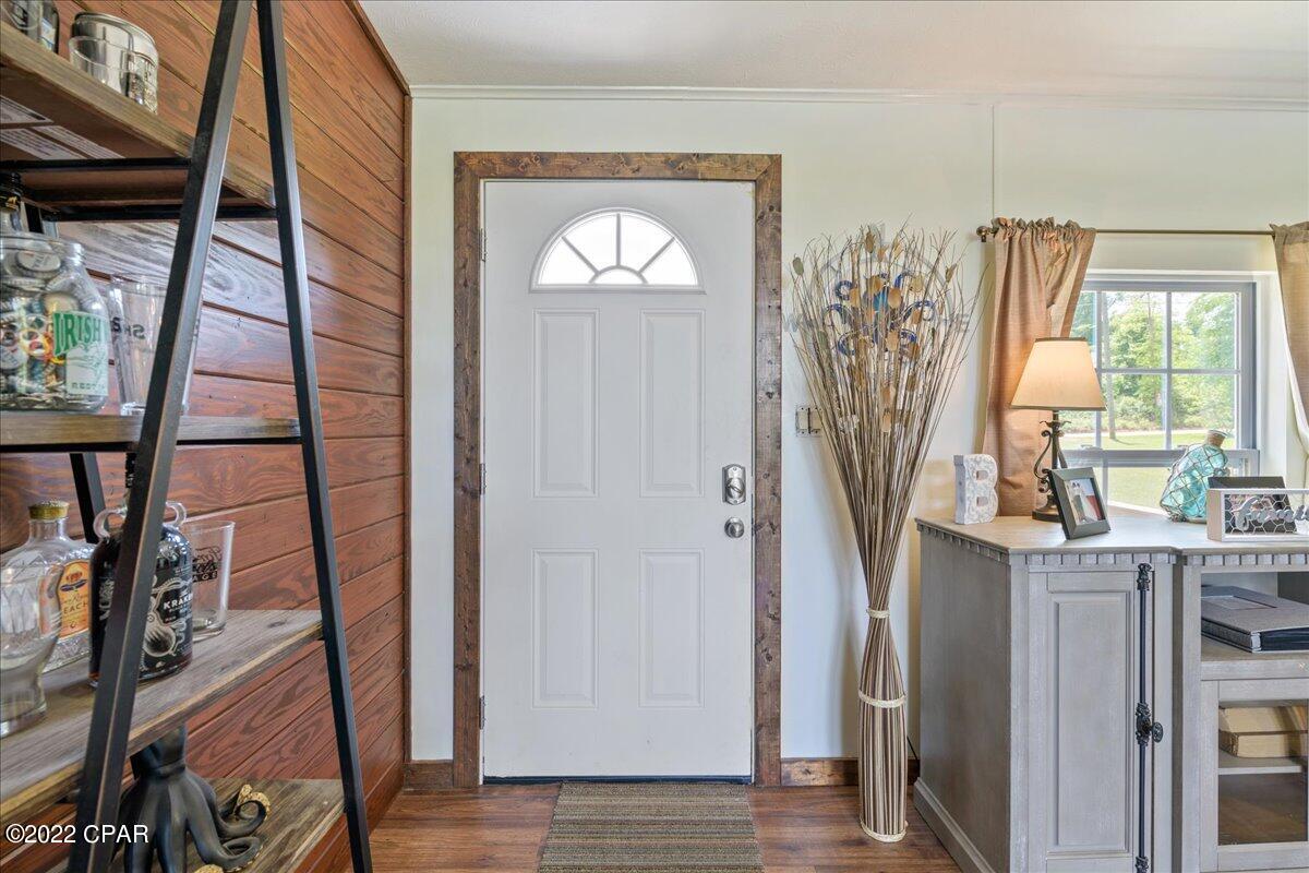 1221 Shores Road Alford, FL 32420 - Photo 3 of 31