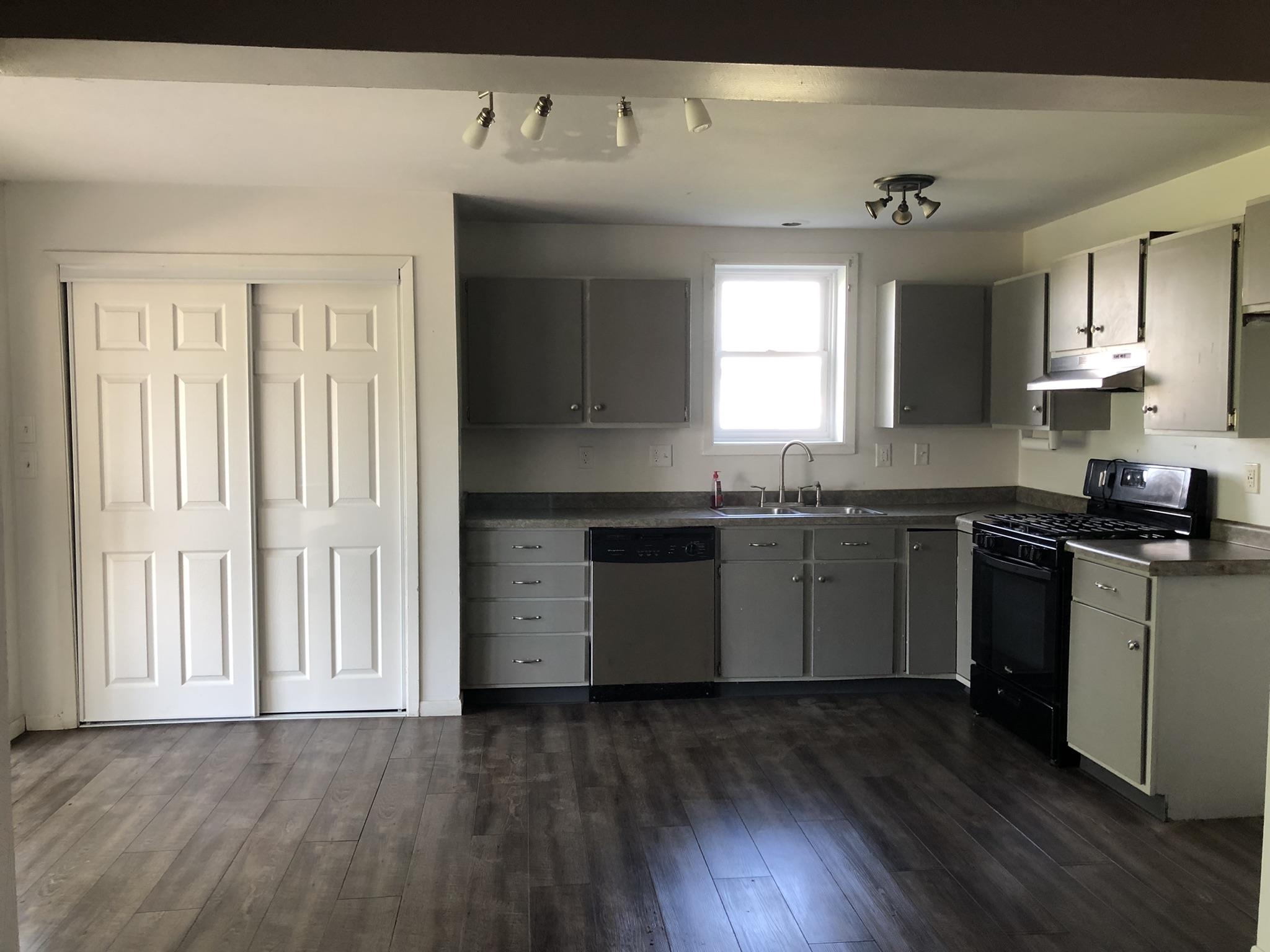 107 Newport Road Lake Summerset, IL 61019 - Photo 14 of 46 Gallery Image 14