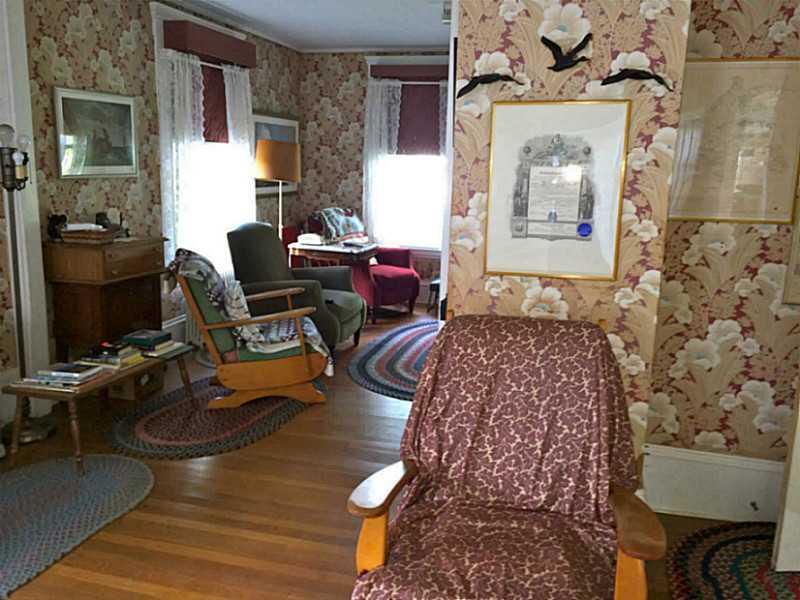67 North Deer Road Deer Isle, ME 04627 - Photo 12 of 31 Living Room.