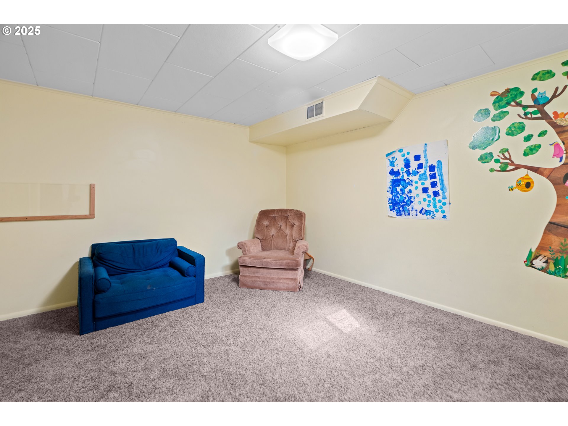 14124 Southeast Mill Street Portland, OR 97233 - Photo 26 of 48