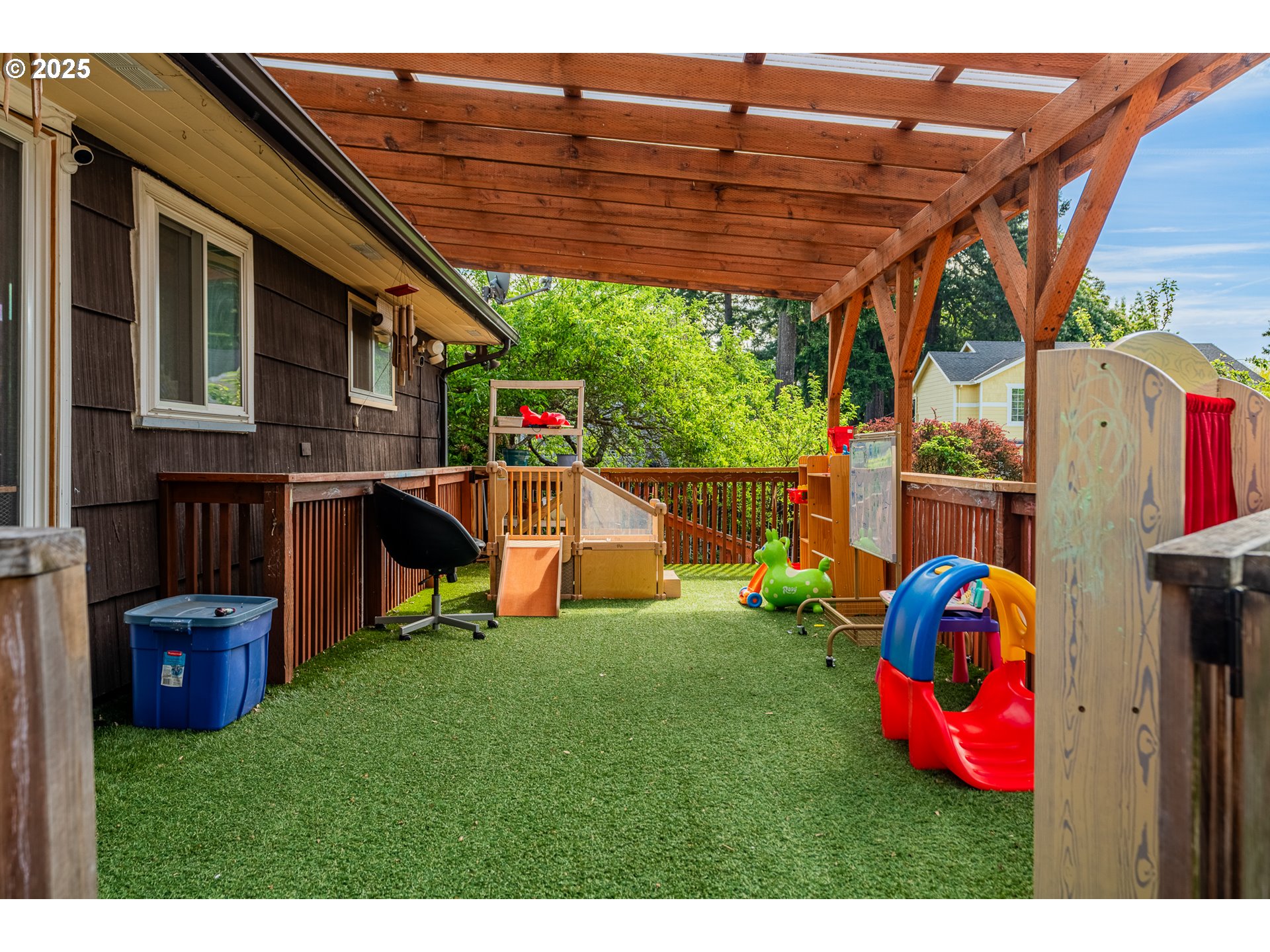 14124 Southeast Mill Street Portland, OR 97233 - Photo 29 of 48
