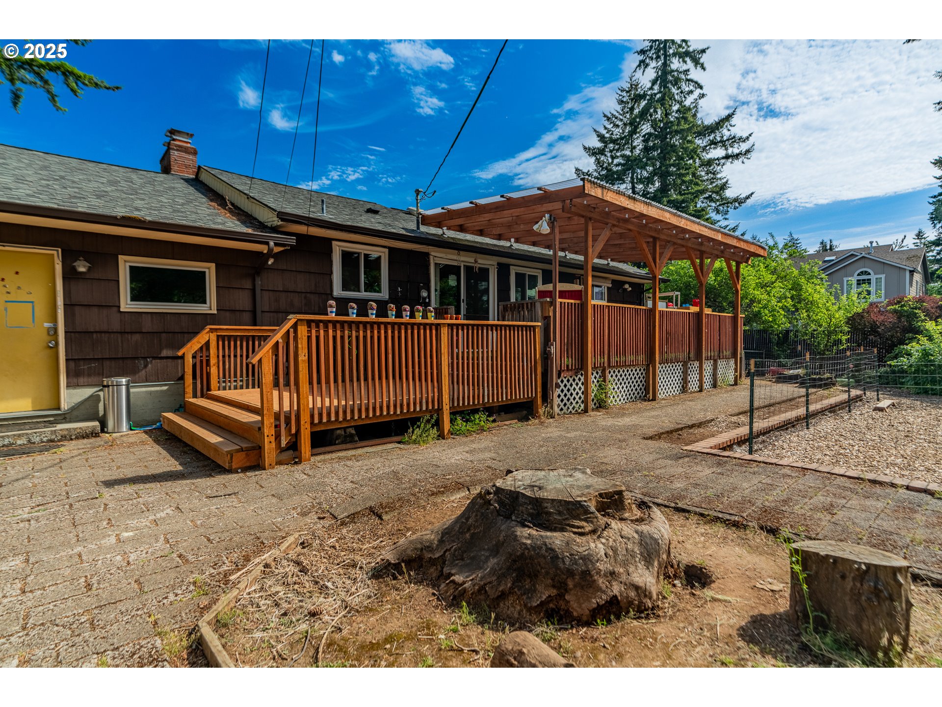 14124 Southeast Mill Street Portland, OR 97233 - Photo 34 of 48
