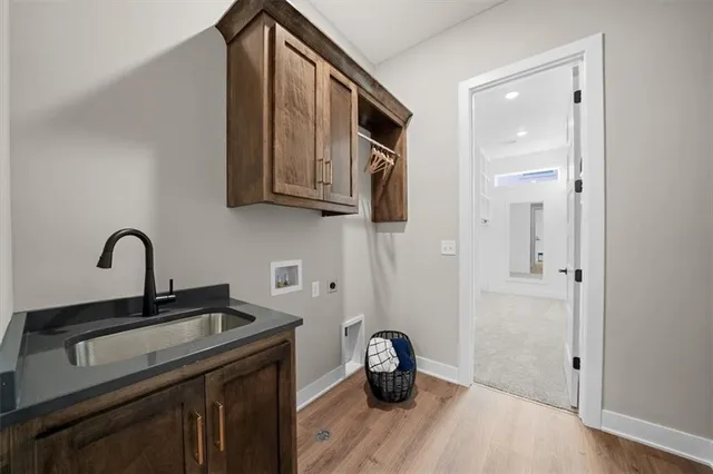 $714,990 | 1613 Southwest Arbor Park Drive, Lee's Summit, MO 64082