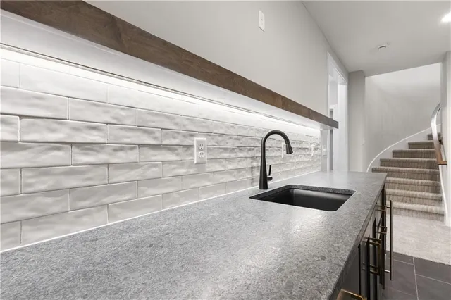 $714,990 | 1613 Southwest Arbor Park Drive, Lee's Summit, MO 64082