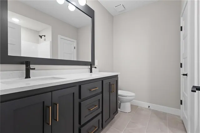 $714,990 | 1613 Southwest Arbor Park Drive, Lee's Summit, MO 64082