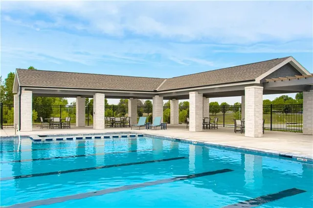 $714,990 | 1613 Southwest Arbor Park Drive, Lee's Summit, MO 64082