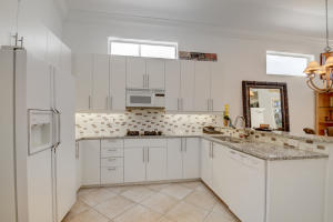 4278 Northwest 60th Drive Boca Raton, FL 33496 - Photo 5 of 6 Kitchen - 2