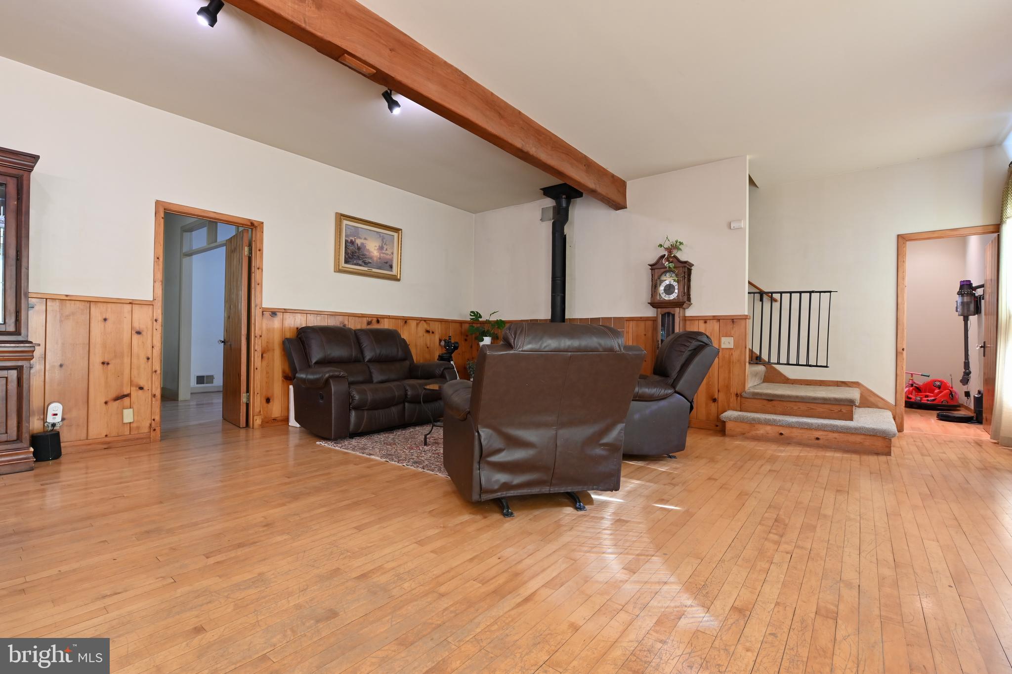 4921 Idlewilde Road Shady Side, MD 20764 - Photo 19 of 58 Expansive Great Room Living Area w/Track Lighting