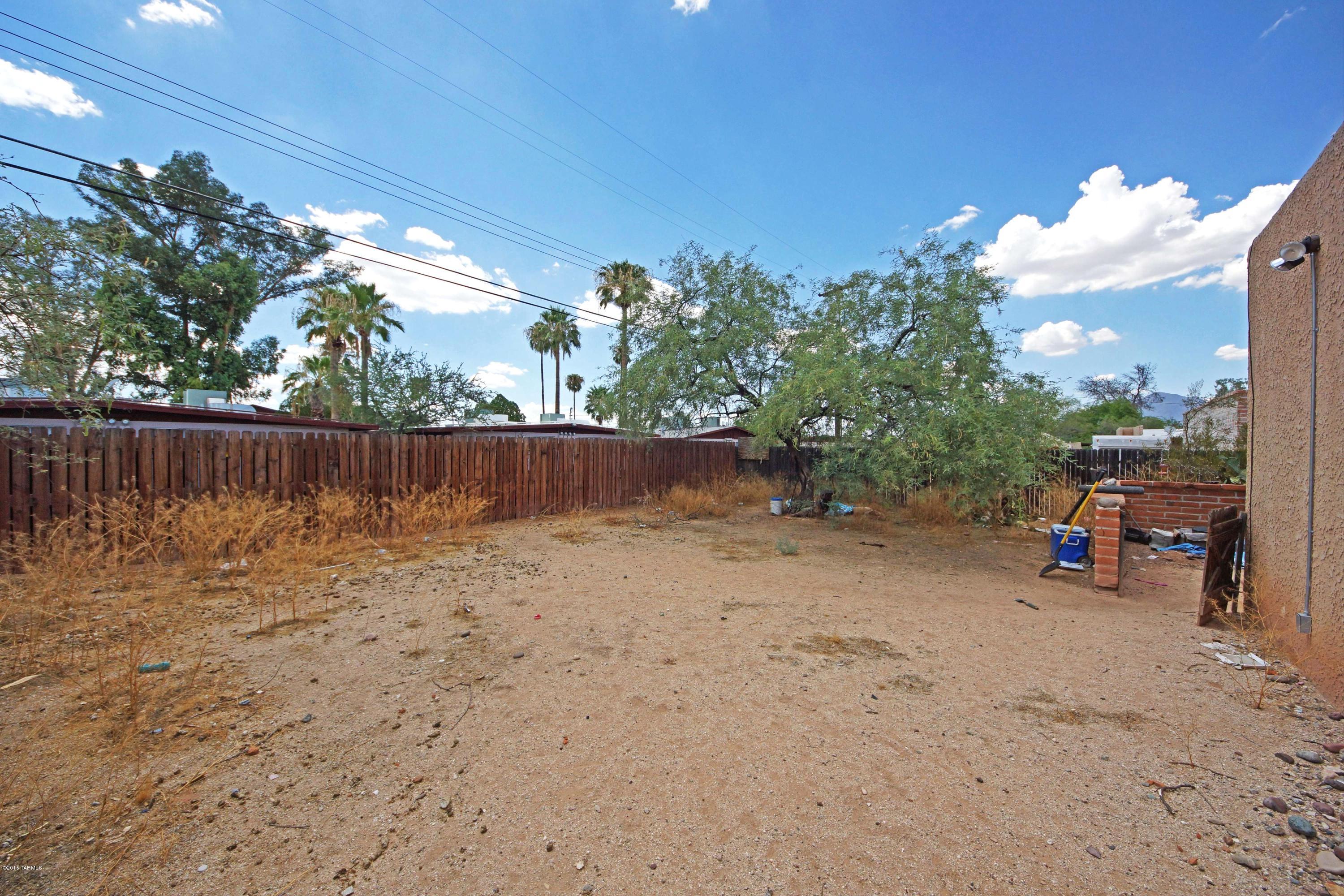 1665-67 East Prince Road Tucson, AZ 85719 - Photo 15 of 17