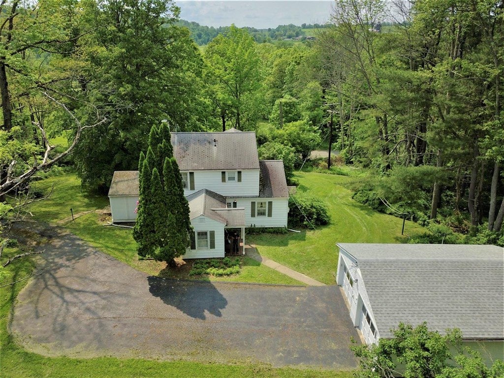 138 Winters Road Barton, NY 13734 - Photo 4 of 33 Gallery Image 4