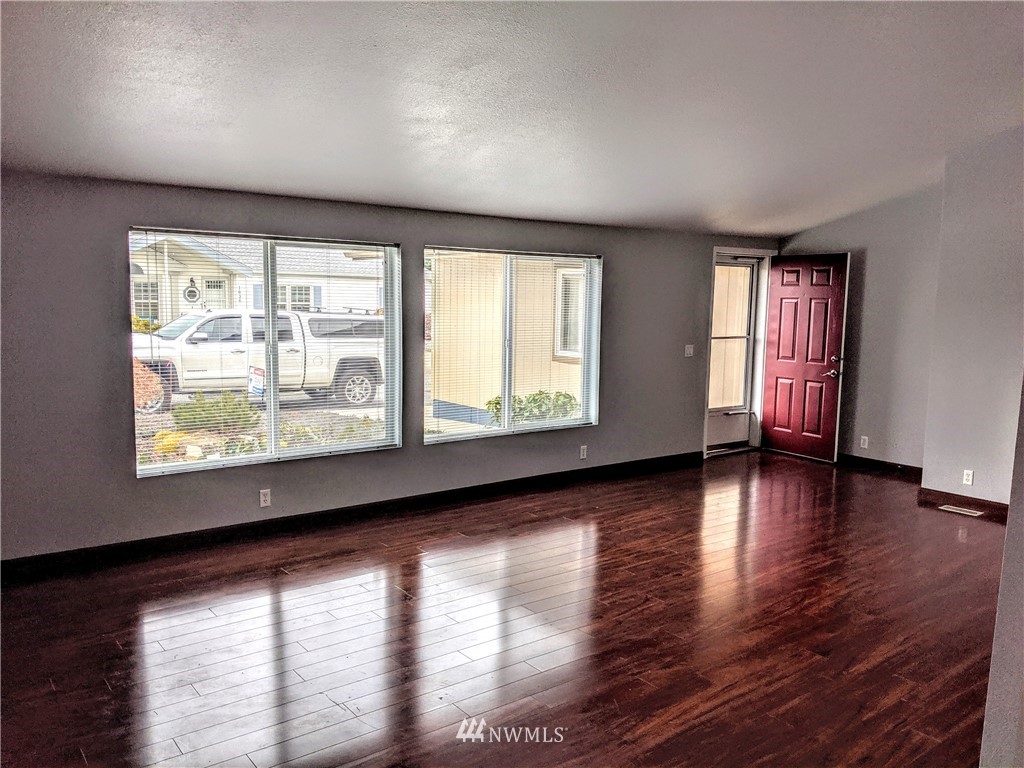 1637 Meadow Ridge Drive, Unit 23 Wenatchee, WA 98801 - Photo 5 of 18 Gallery Image 5