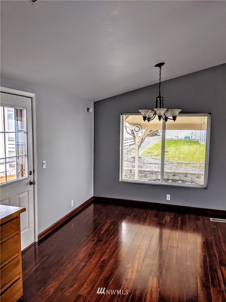 1637 Meadow Ridge Drive, Unit 23 Wenatchee, WA 98801 - Photo 7 of 18 Gallery Image 7
