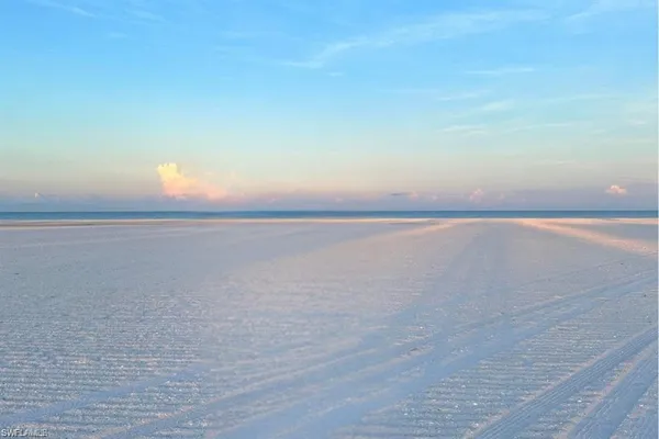 $4,500 | 1252 Rialto Way, Unit 202, Naples, FL 34114