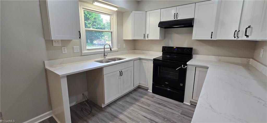 1746 Stoneybrook Drive High Point, NC 27265 - Photo 15 of 45