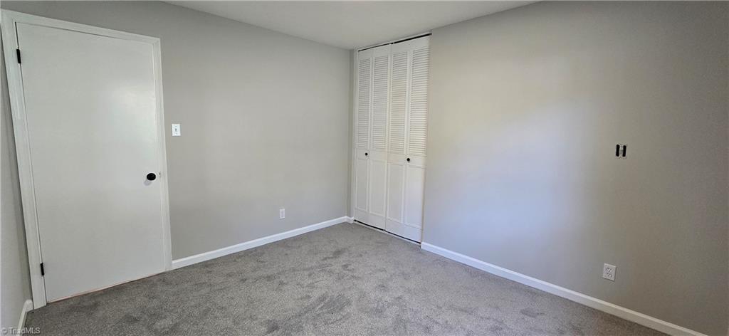 1746 Stoneybrook Drive High Point, NC 27265 - Photo 24 of 45