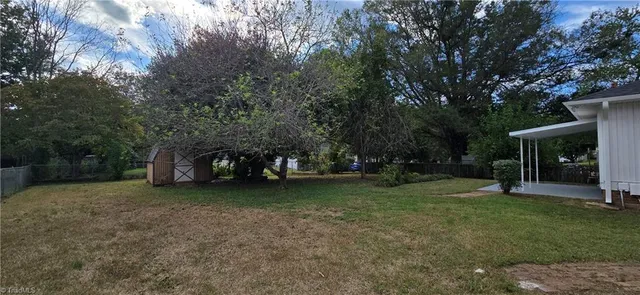 $285,000 | 1746 Stoneybrook Drive, High Point, NC 27265