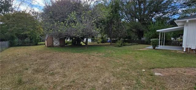 $285,000 | 1746 Stoneybrook Drive, High Point, NC 27265