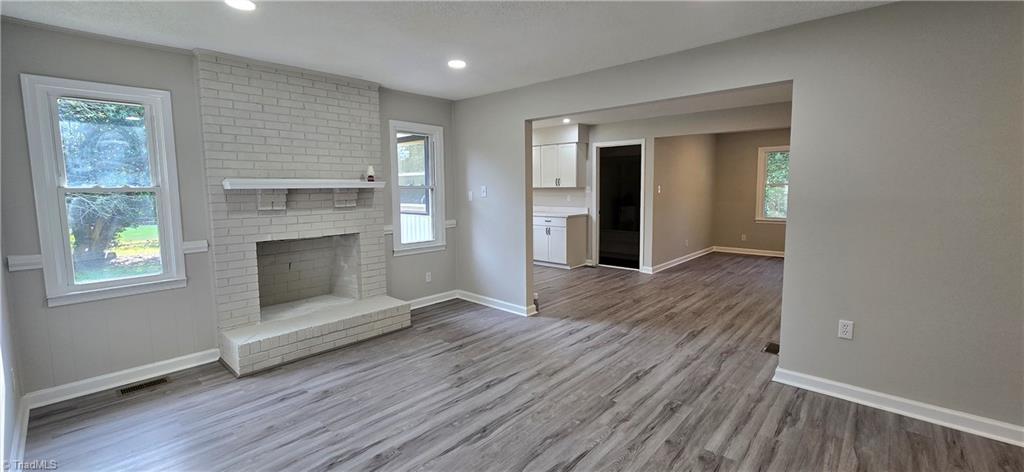 1746 Stoneybrook Drive High Point, NC 27265 - Photo 9 of 45