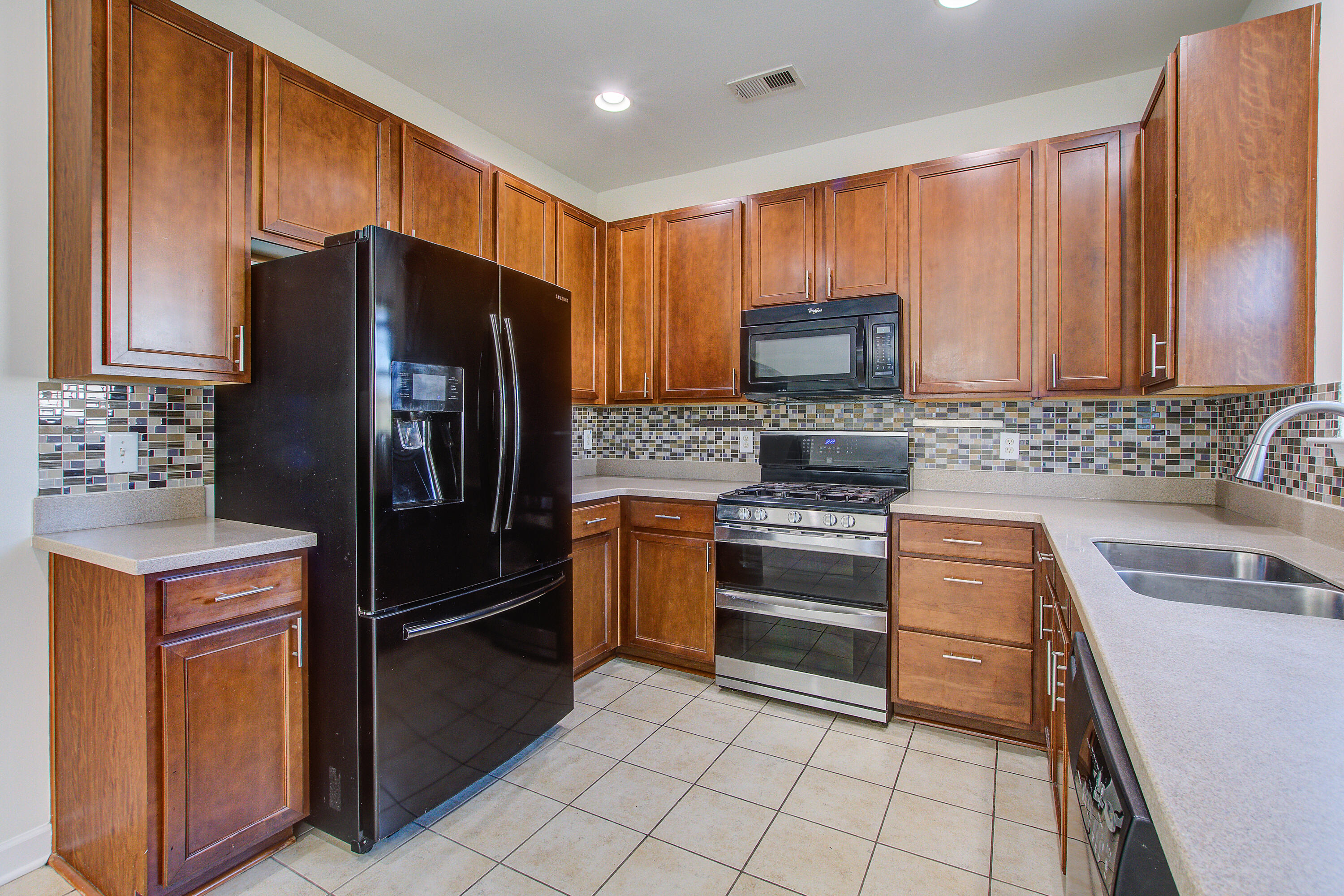 156 Red Leaf Boulevard Moncks Corner, SC 29461 - Photo 13 of 30 156 (13)